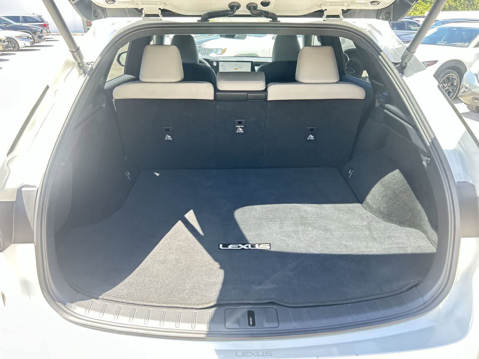 Used 2024 Lexus RX 350 Premium w/ Accessory Package (Z1) FWD image 9