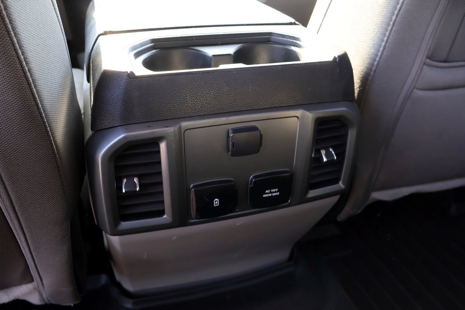 Used 2020 Ford F250 XLT w/ FX4 Off-Road Package AWD/4WD image 16