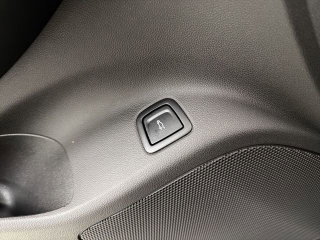 Used 2022 Cadillac CT5 Sport image 23