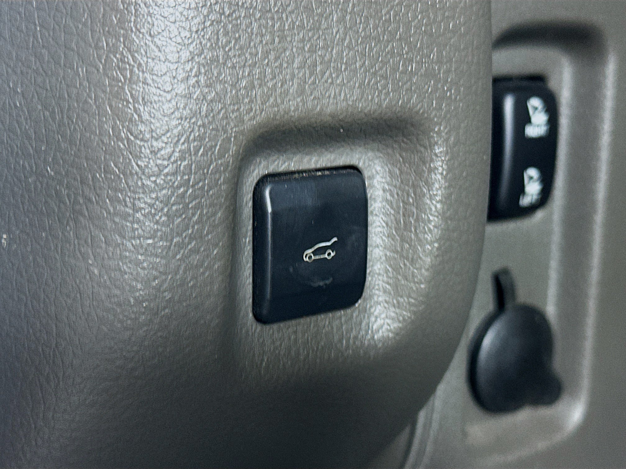 Used 2009 Lincoln MKX 2WD image 29