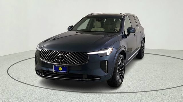 New 2026 Volvo XC90 B6 Plus w/ Protection Package AWD/4WD image 2