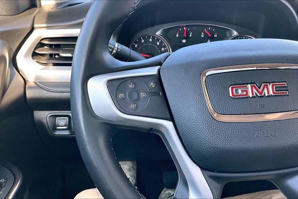 Used 2023 GMC Acadia SLT AWD/4WD image 12