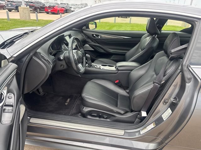 Used 2019 INFINITI Q60 3.0t Luxe w/ Essential Package AWD/4WD image 23