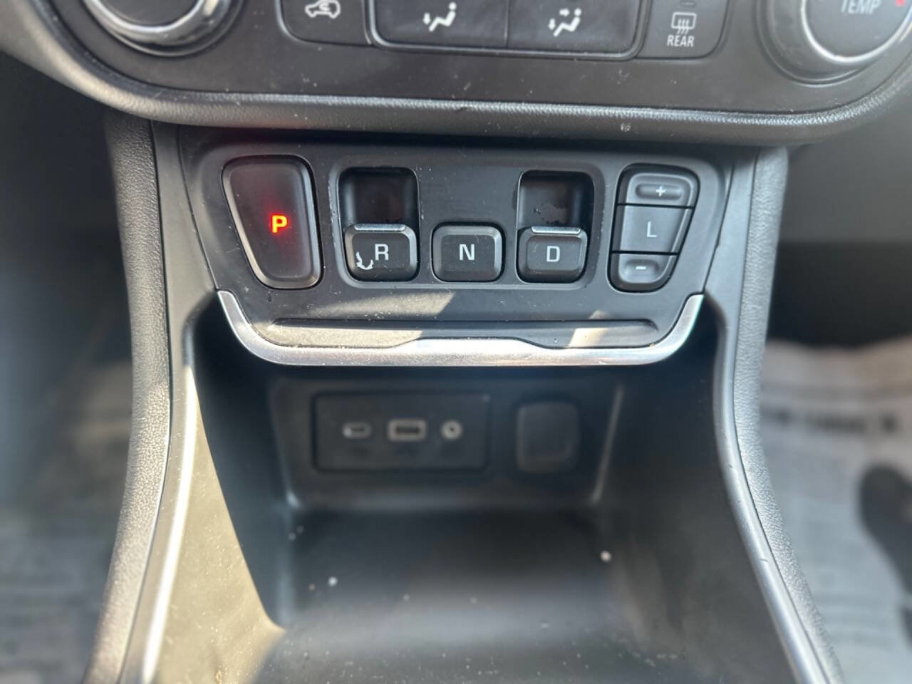 Used 2018 GMC Terrain SLE image 33