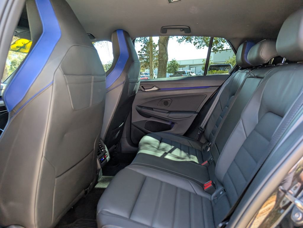 Used 2023 Volkswagen Golf 20th Anniversary Edition image 17