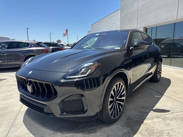 New 2025 Maserati Grecale Modena image 3