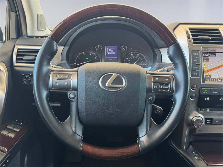 Used 2019 Lexus GX 460 AWD/4WD image 14