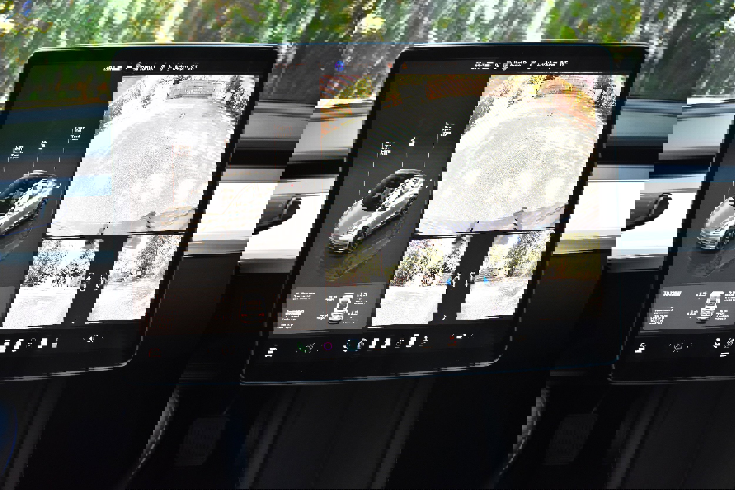 Used 2022 Tesla Model 3 Standard Range image 33