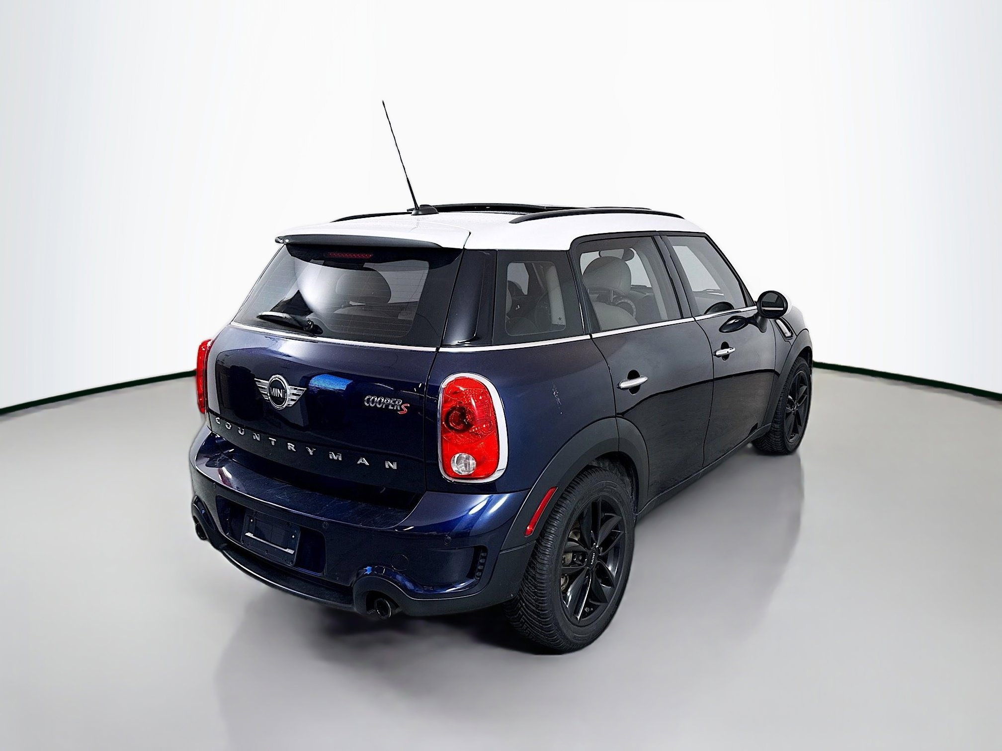 Used 2014 MINI Cooper Countryman S image 7