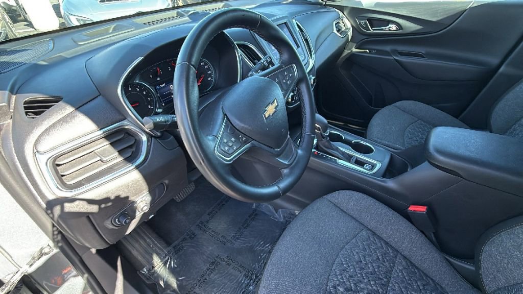 Used 2024 Chevrolet Equinox LT AWD/4WD image 10