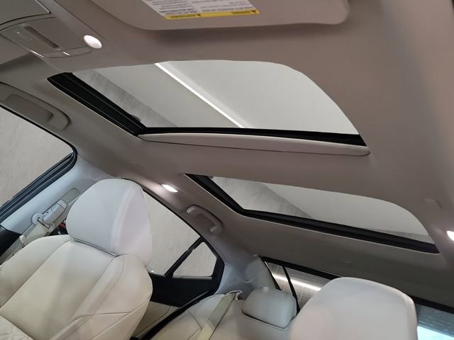 Used 2022 Nissan Maxima Platinum FWD image 10
