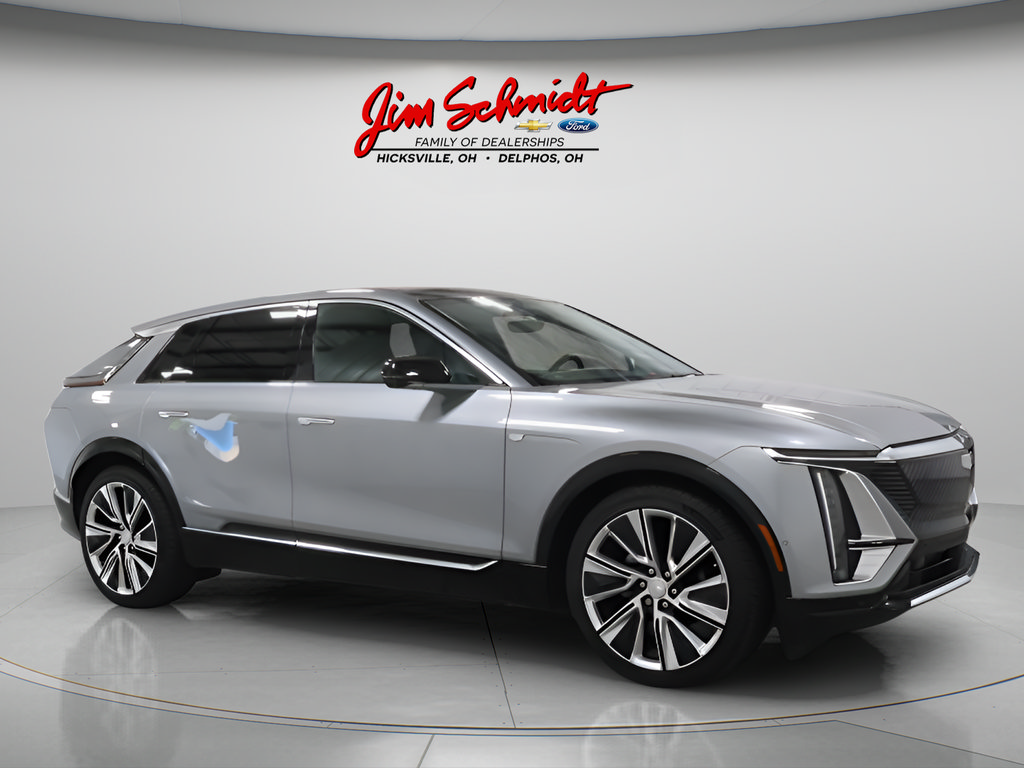 Used 2025 Cadillac Lyriq Luxury w/ LPO, Floor Liner Package