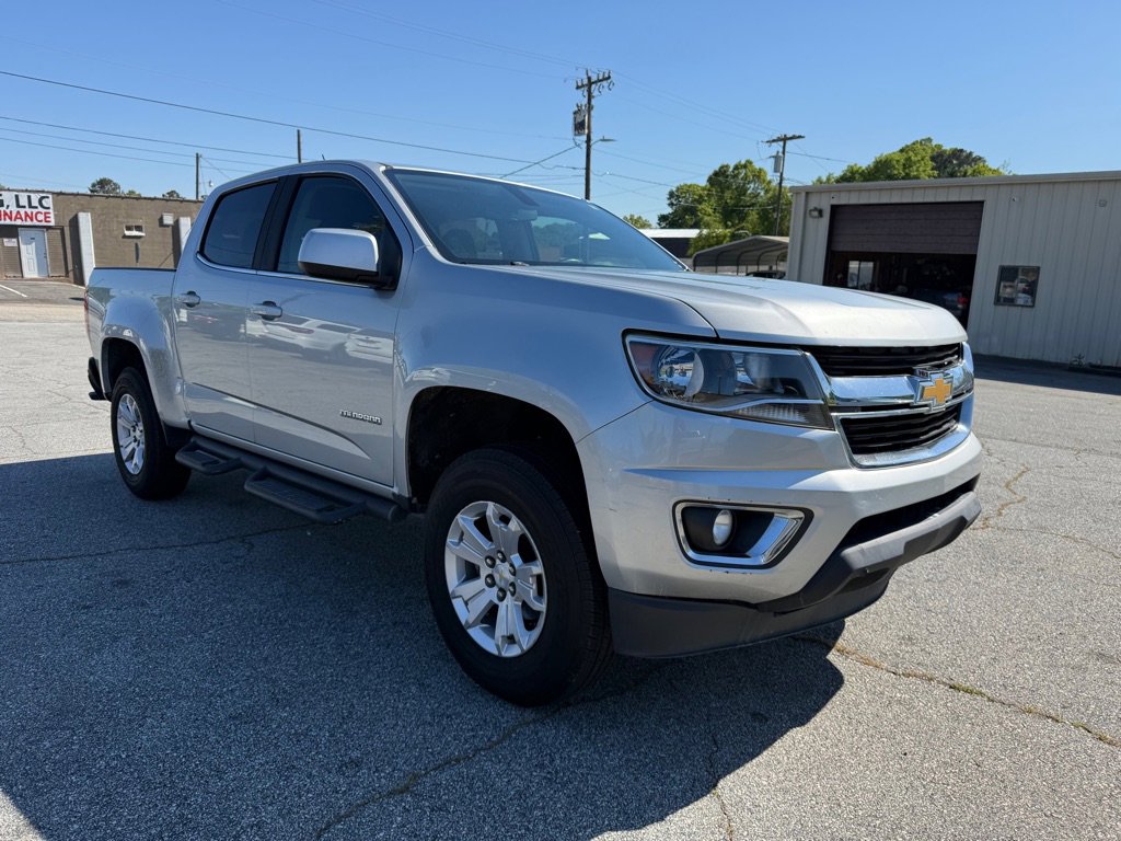 Used 2017 Chevrolet Colorado LT w/ LT Convenience Package image 3