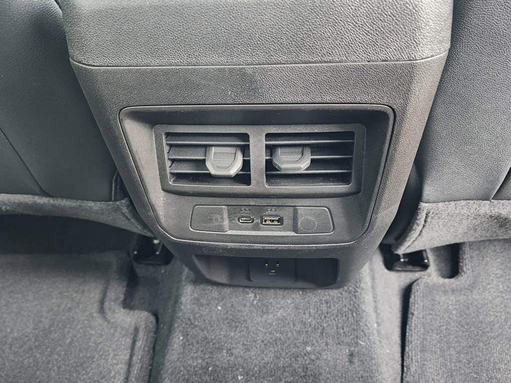 New 2026 GMC Canyon Elevation w/ Convenience Package image 47