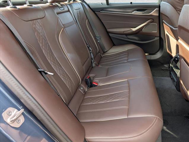 Certified 2023 BMW 540i w/ Executive Package image 21