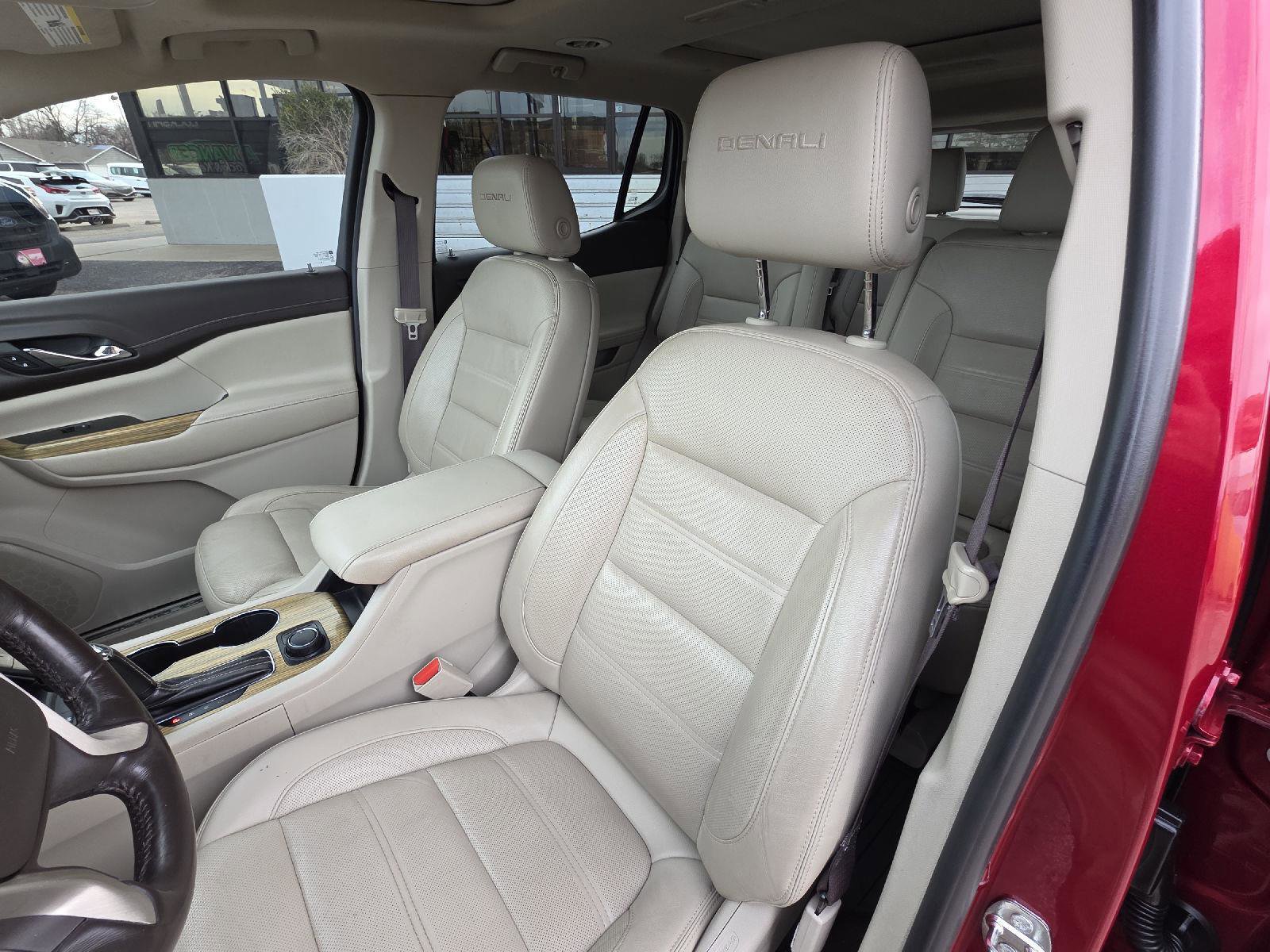 Used 2019 GMC Acadia Denali w/ Technology Package image 39