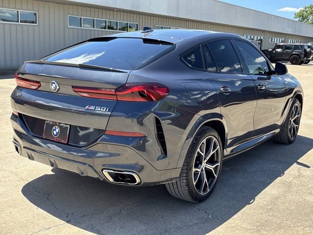 Used 2020 BMW X6 M50i AWD/4WD image 3