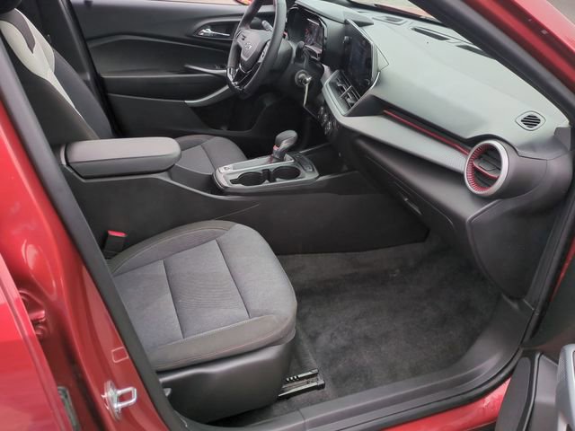 Used 2024 Chevrolet Trax RS w/ Driver Confidence Package image 34