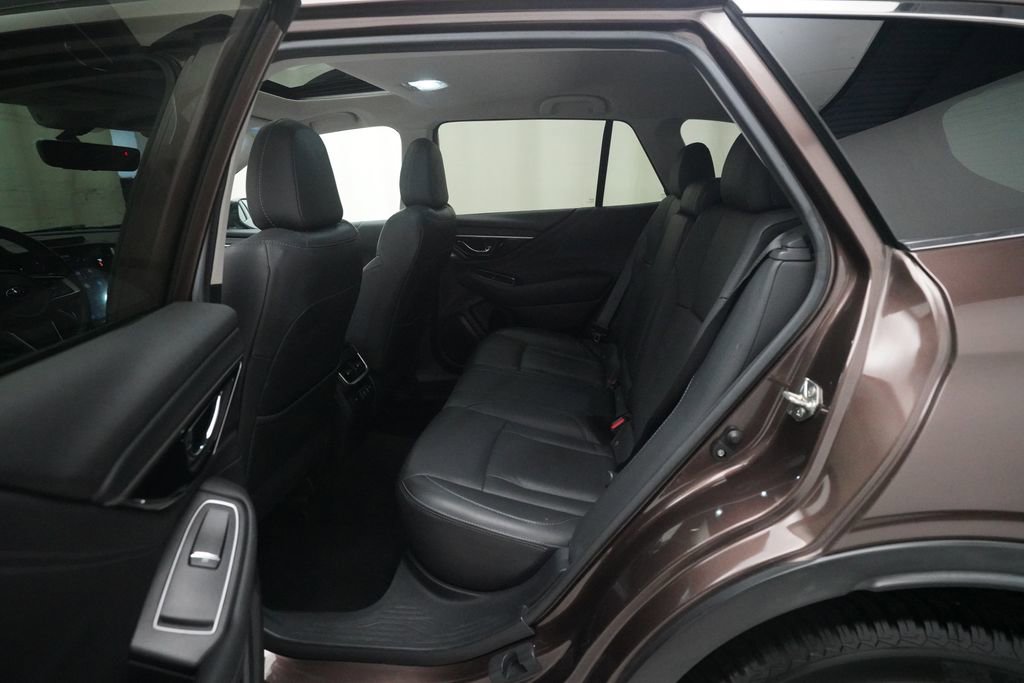 Used 2020 Subaru Outback Limited w/ Popular Package #2 image 16