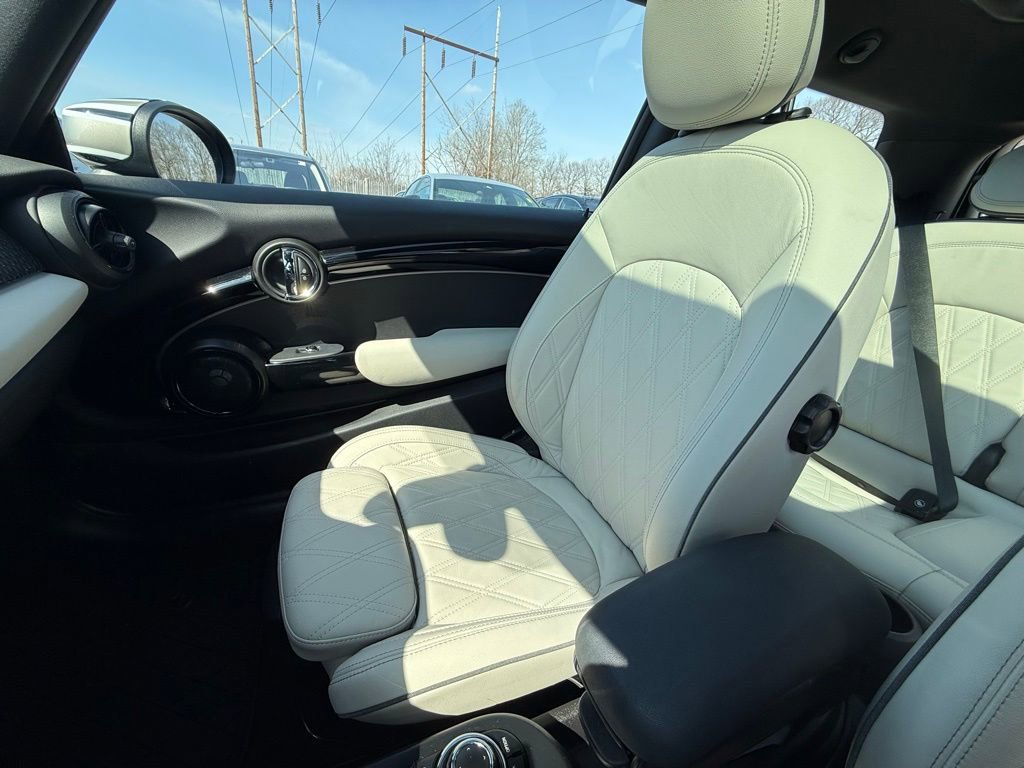 Used 2022 MINI Cooper SE image 19