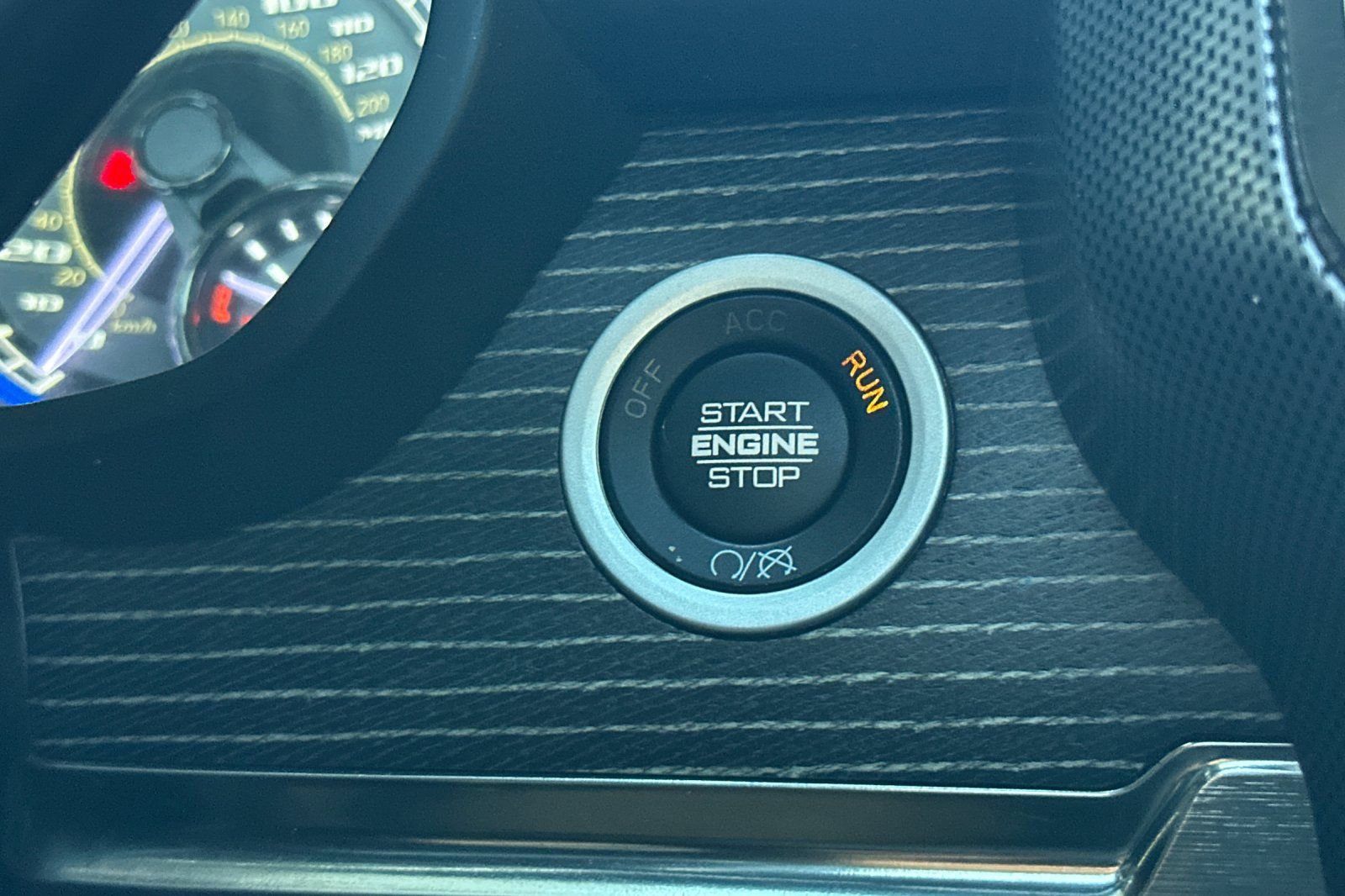 Used 2021 RAM 2500 Limited w/ Safety Group image 23