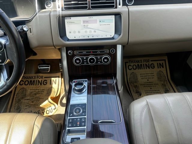 Used 2017 Land Rover Range Rover Supercharged AWD/4WD image 28