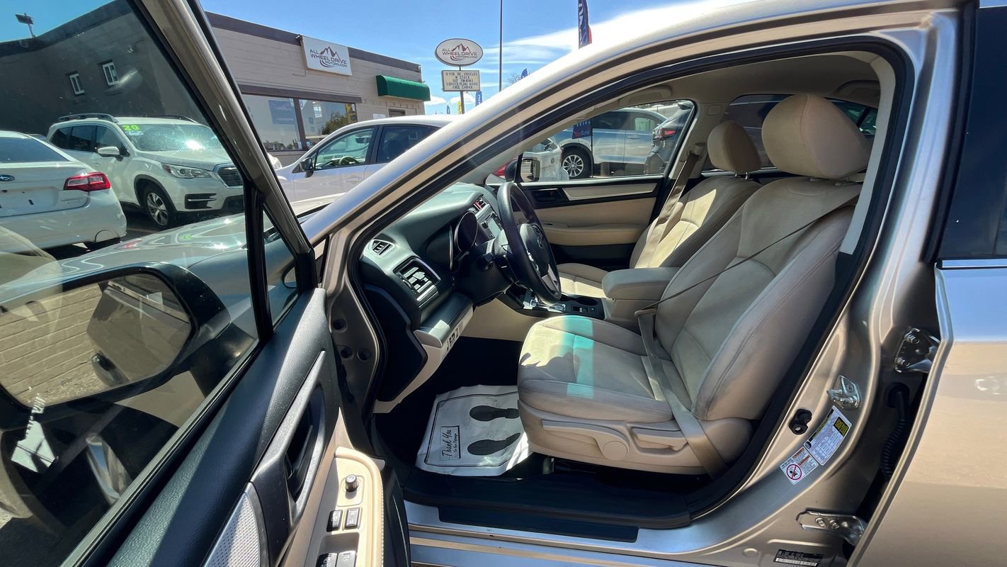 Used 2016 Subaru Legacy 2.5i AWD/4WD image 17