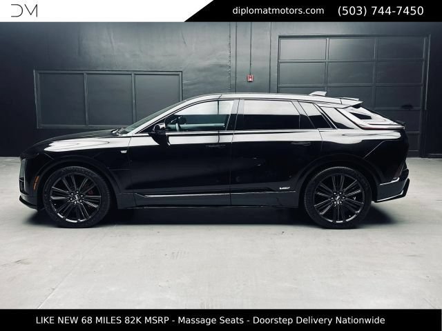 Used 2026 Cadillac Lyriq V AWD/4WD image 4