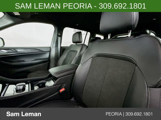 New 2025 Jeep Grand Cherokee L Altitude image 20