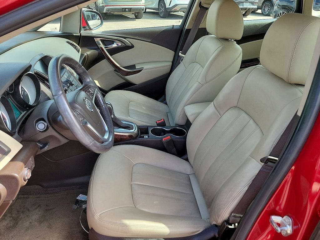 Used 2017 Buick Verano Leather w/ Experience Buick Package FWD image 16