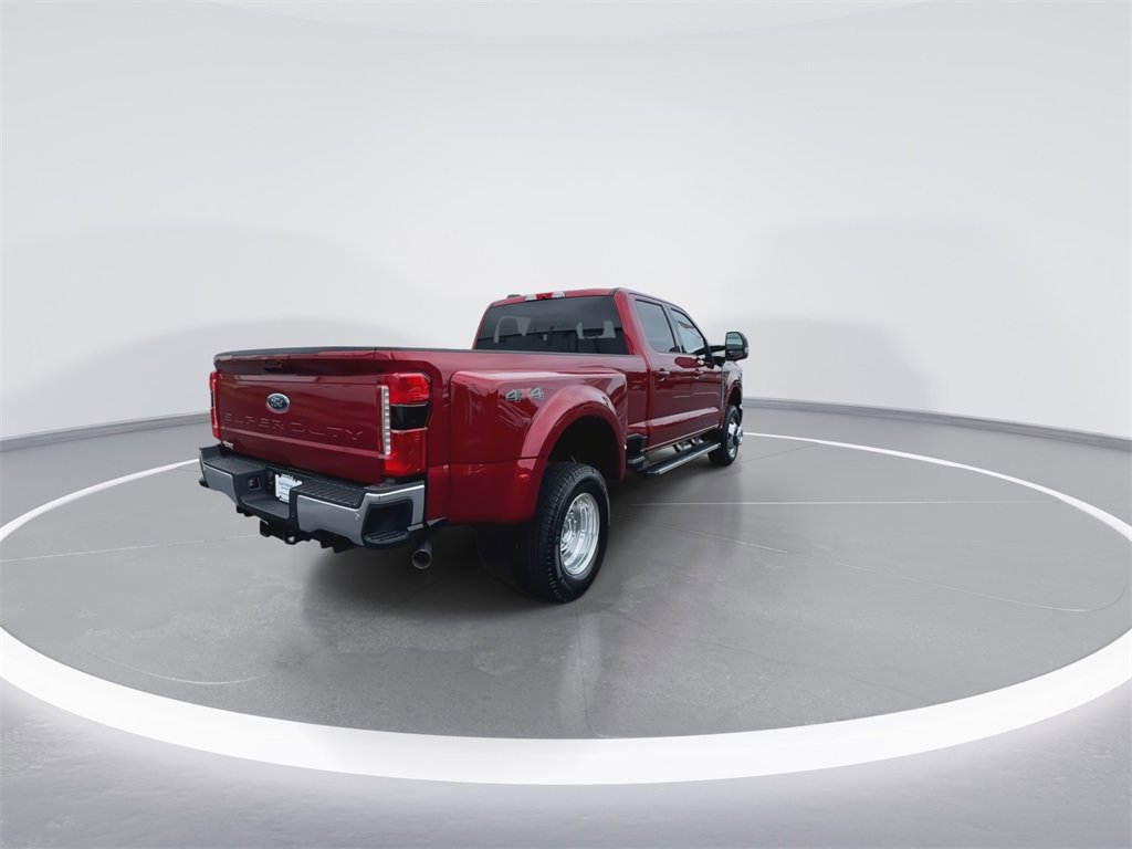 New 2026 Ford F350 4x4 Crew Cab DRW Super Duty image 8