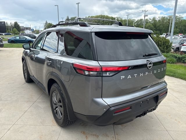 Used 2022 Nissan Pathfinder SV w/ SV Premium Package AWD/4WD image 5