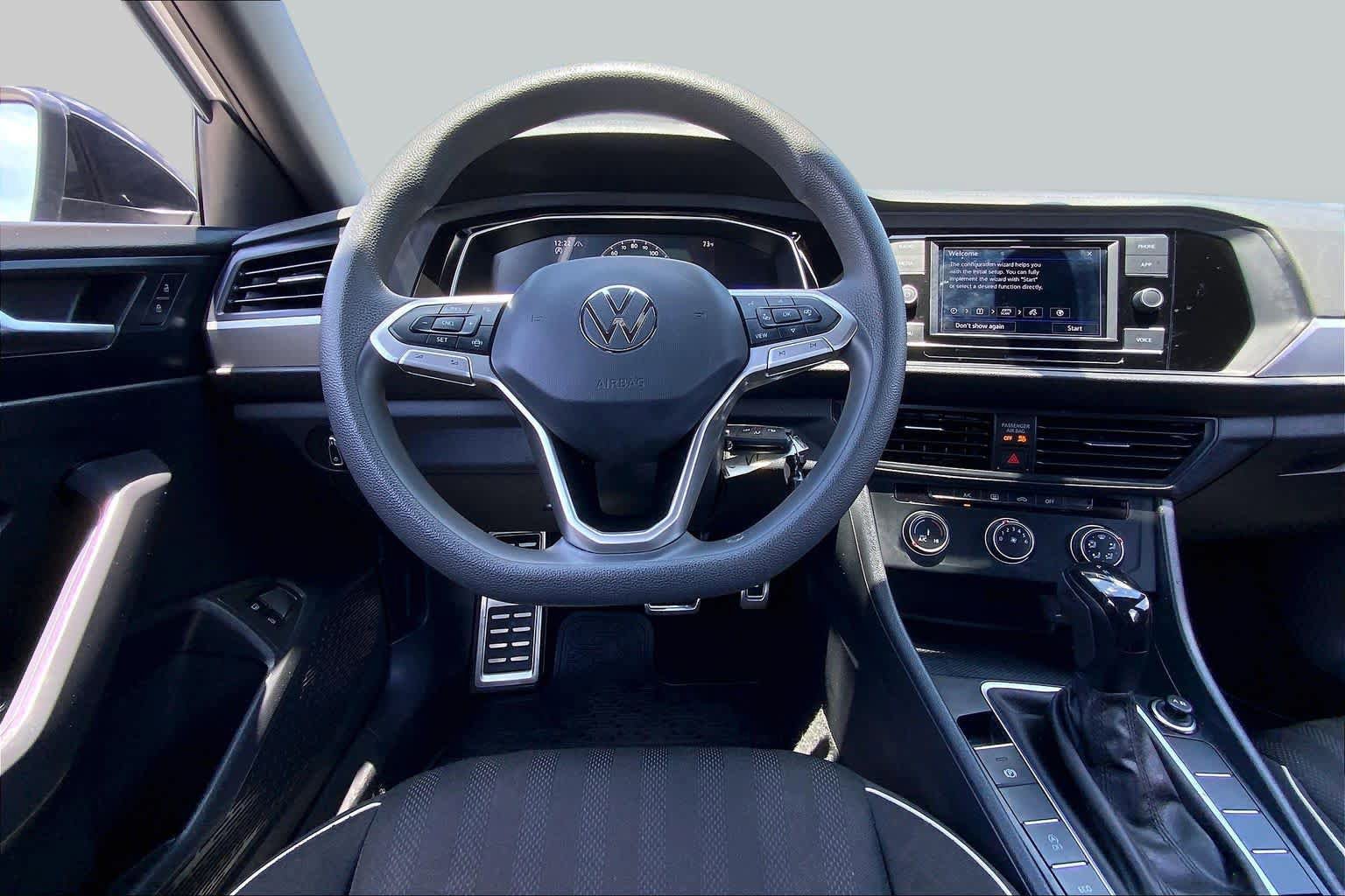 Used 2023 Volkswagen Jetta Sport FWD image 6