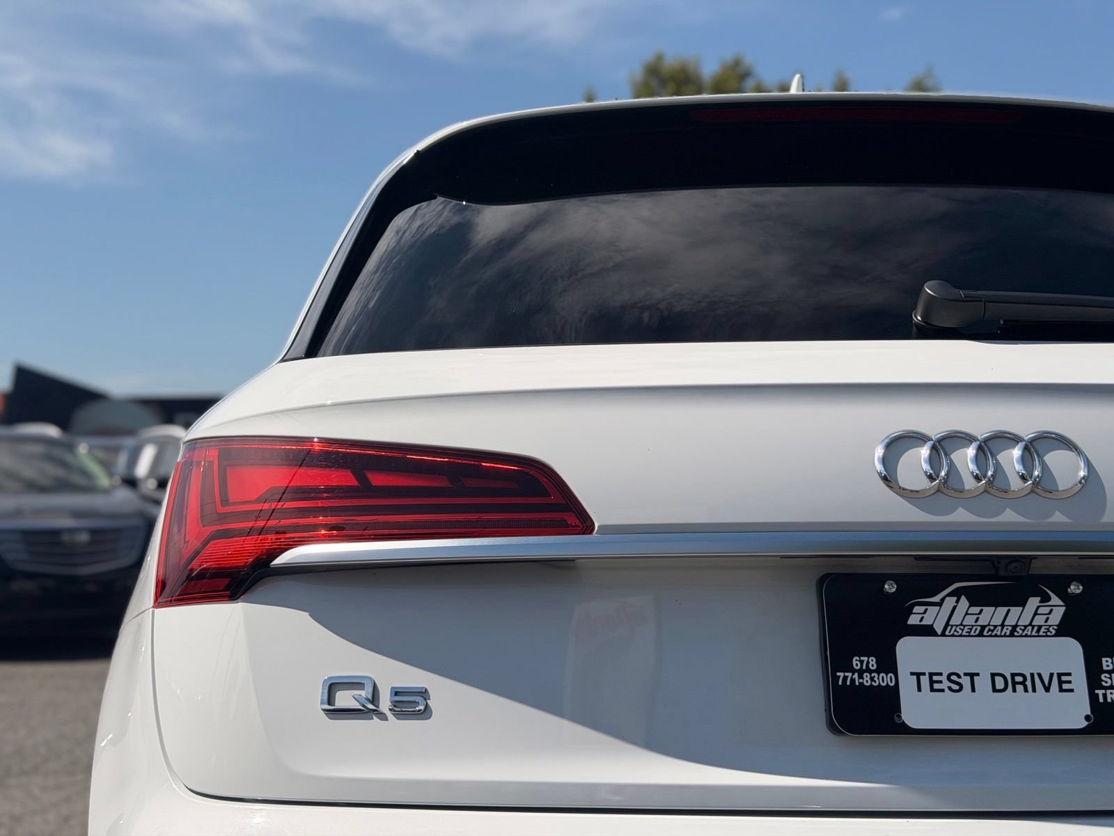 Used 2021 Audi Q5 2.0T Premium Plus w/ Premium Plus Package AWD/4WD image 9