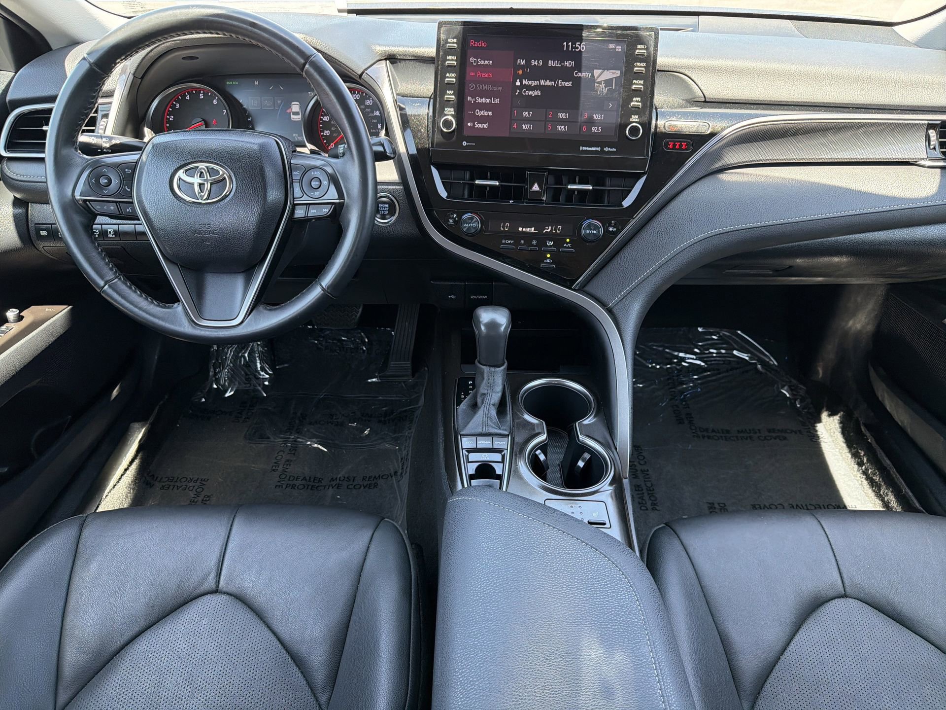 Used 2024 Toyota Camry XSE FWD image 2