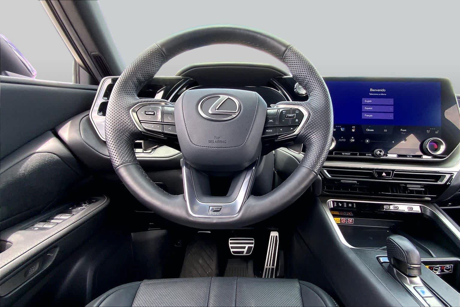 Used 2024 Lexus TX 500h AWD w/ Technology Package image 6
