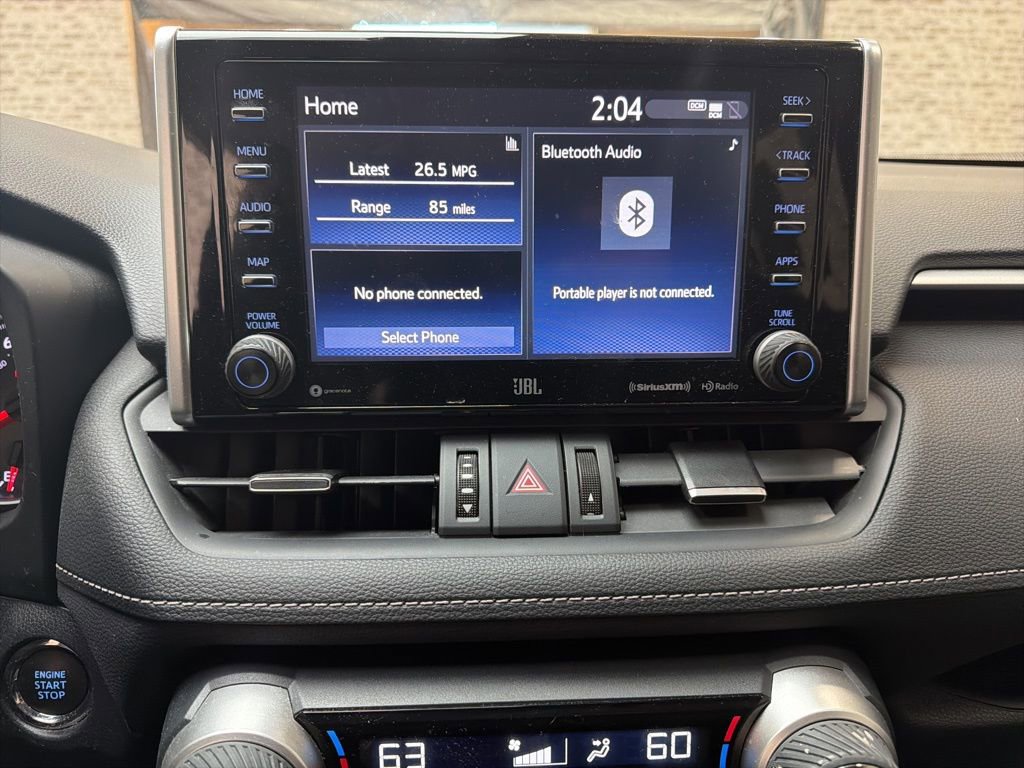 Used 2021 Toyota RAV4 XLE Premium image 19