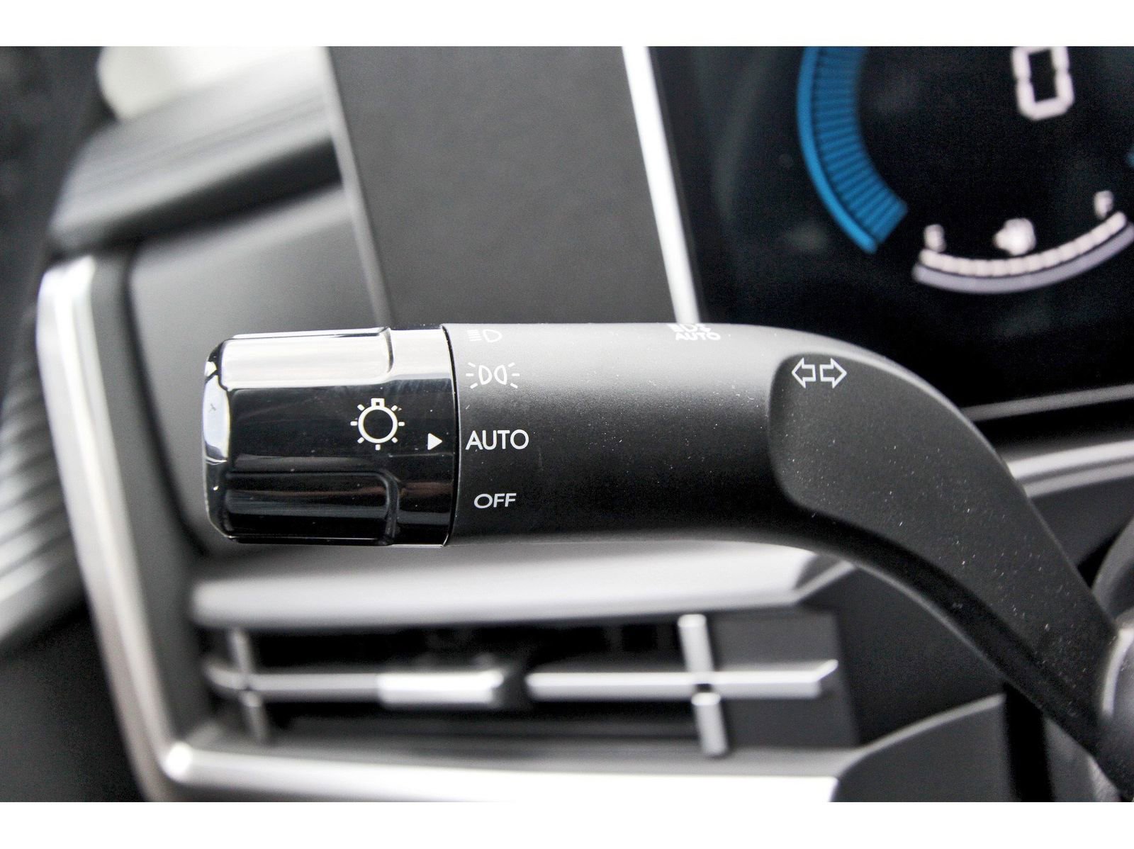 Used 2025 Hyundai Santa Fe SEL image 19