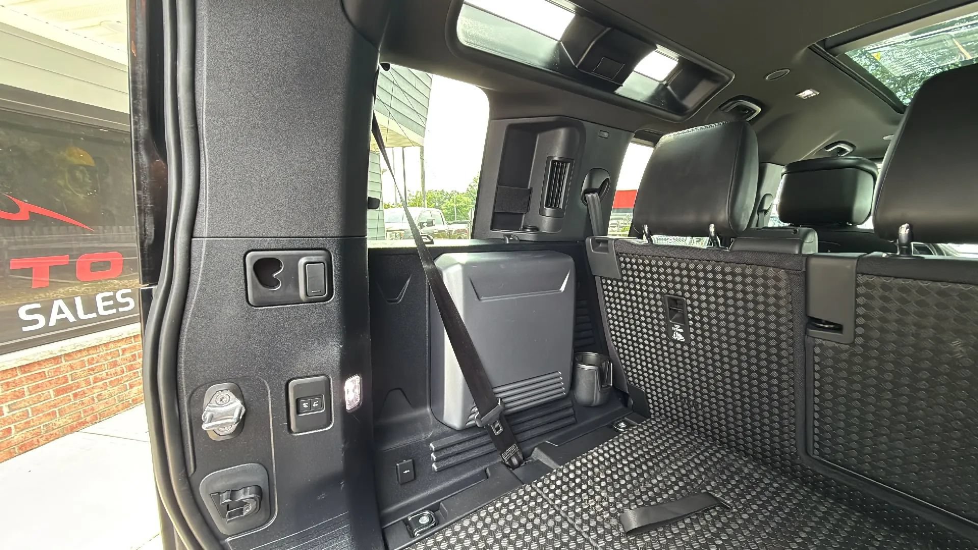 Used 2020 Land Rover Defender 110 X AWD/4WD image 44
