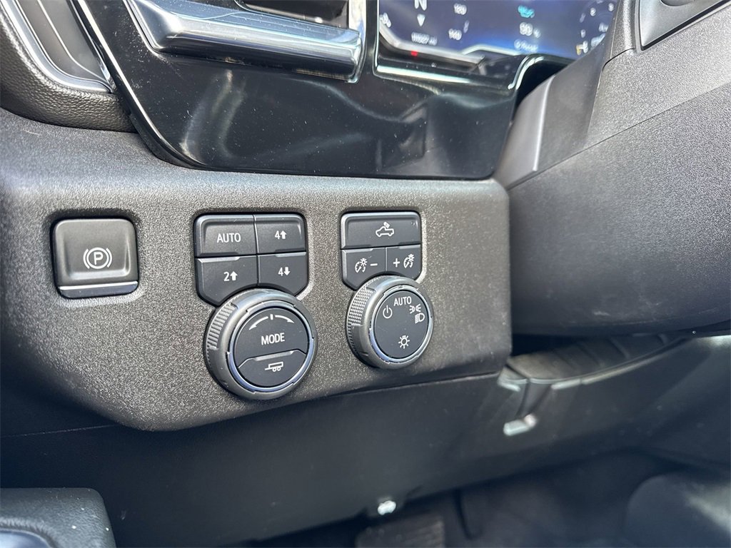 Certified 2024 Chevrolet Silverado 1500 LT image 10