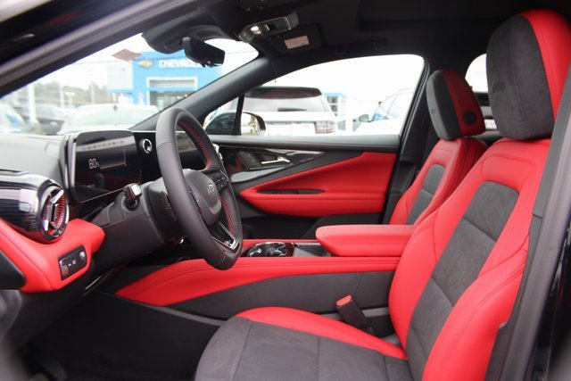 New 2025 Chevrolet Blazer EV RS image 17