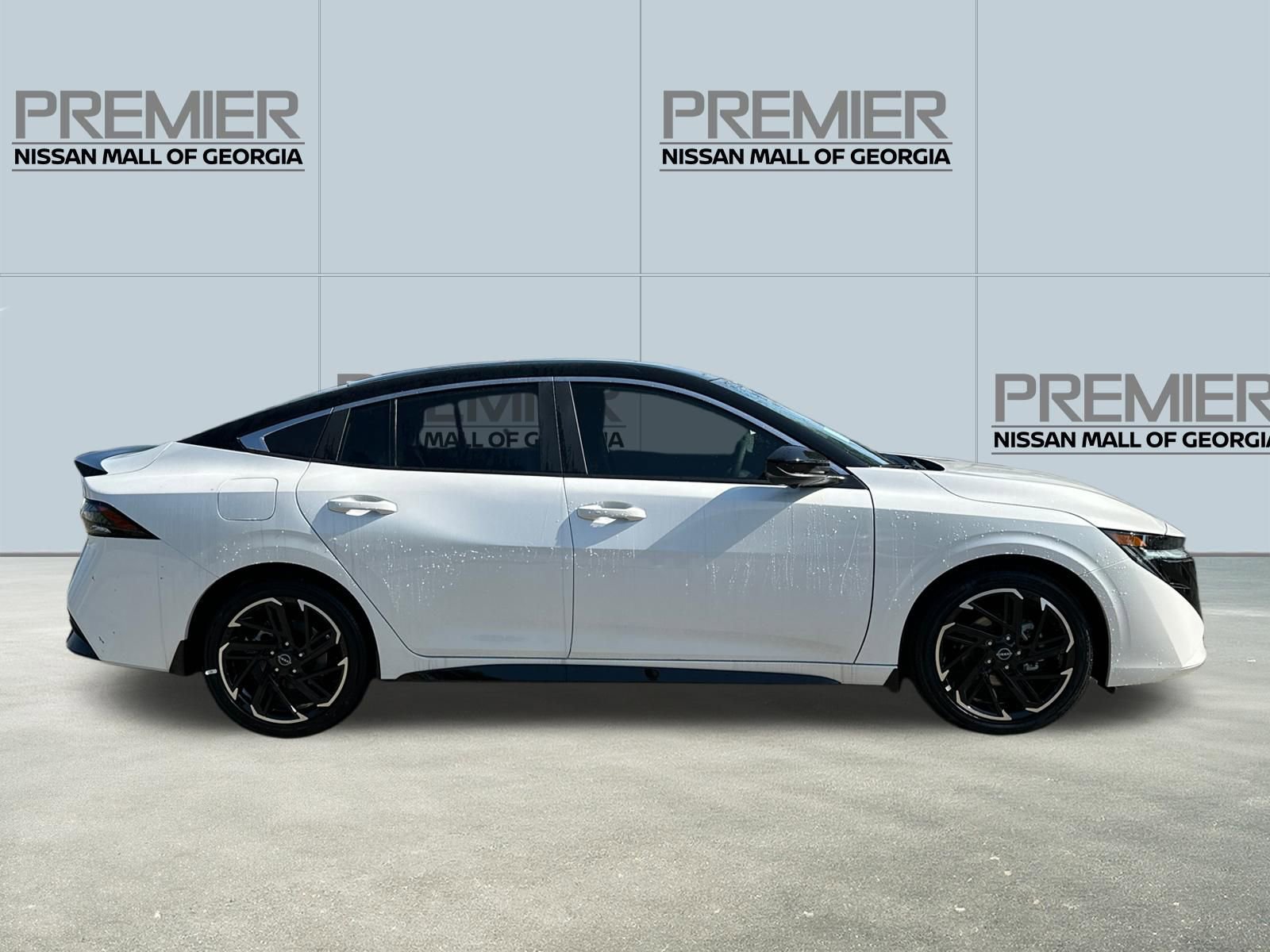 New 2026 Nissan Sentra SR w/ SR Premium Package image 4