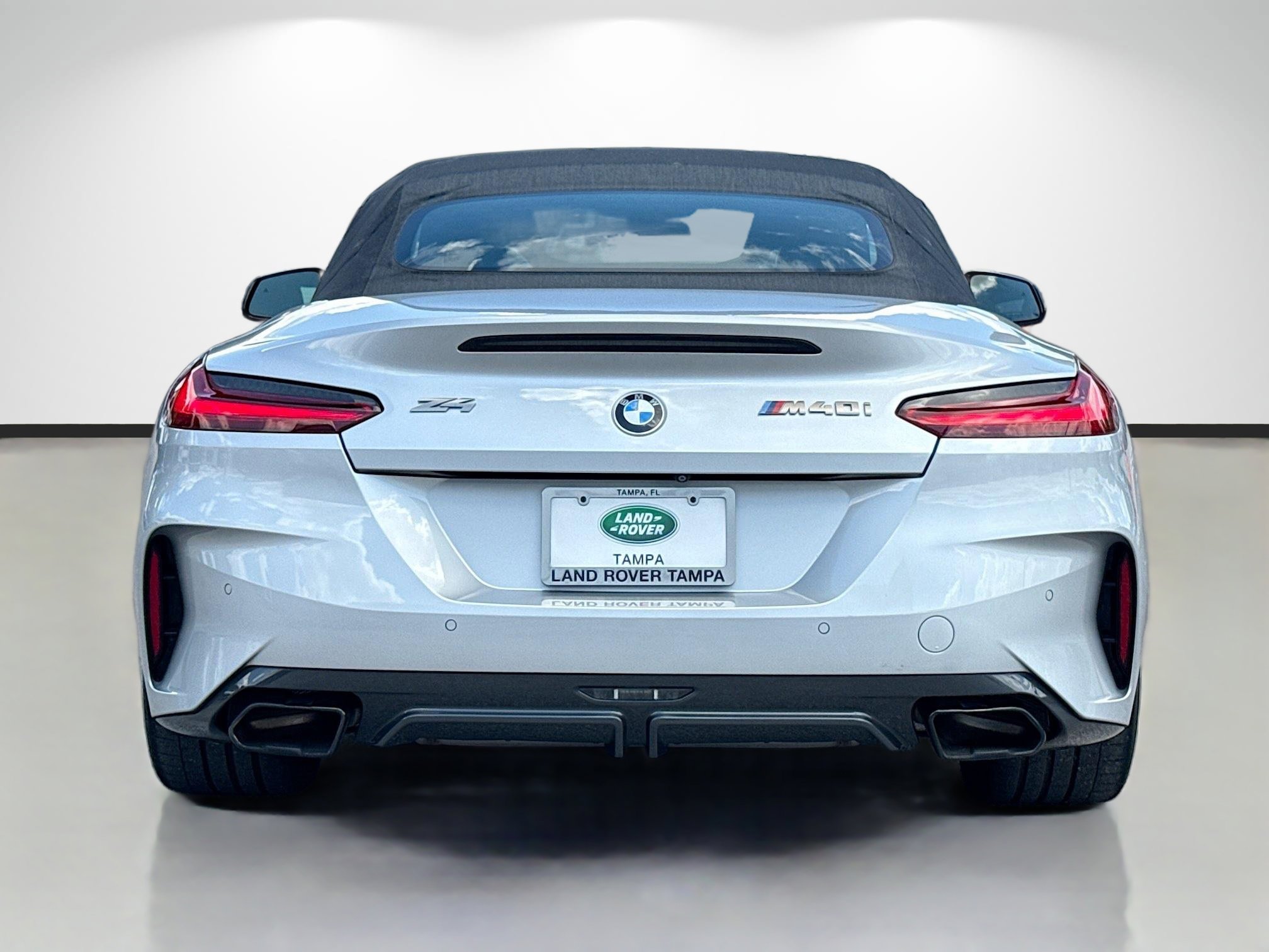 Used 2022 BMW Z4 M40i w/ Premium Package RWD image 4
