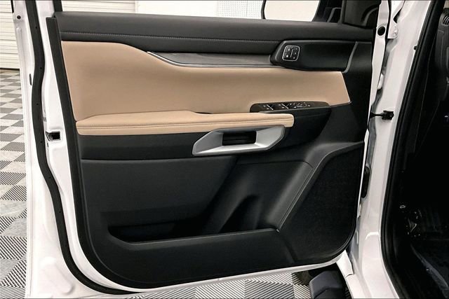 Used 2025 Ford Ranger Lariat w/ FX4 Off-Road Package image 21