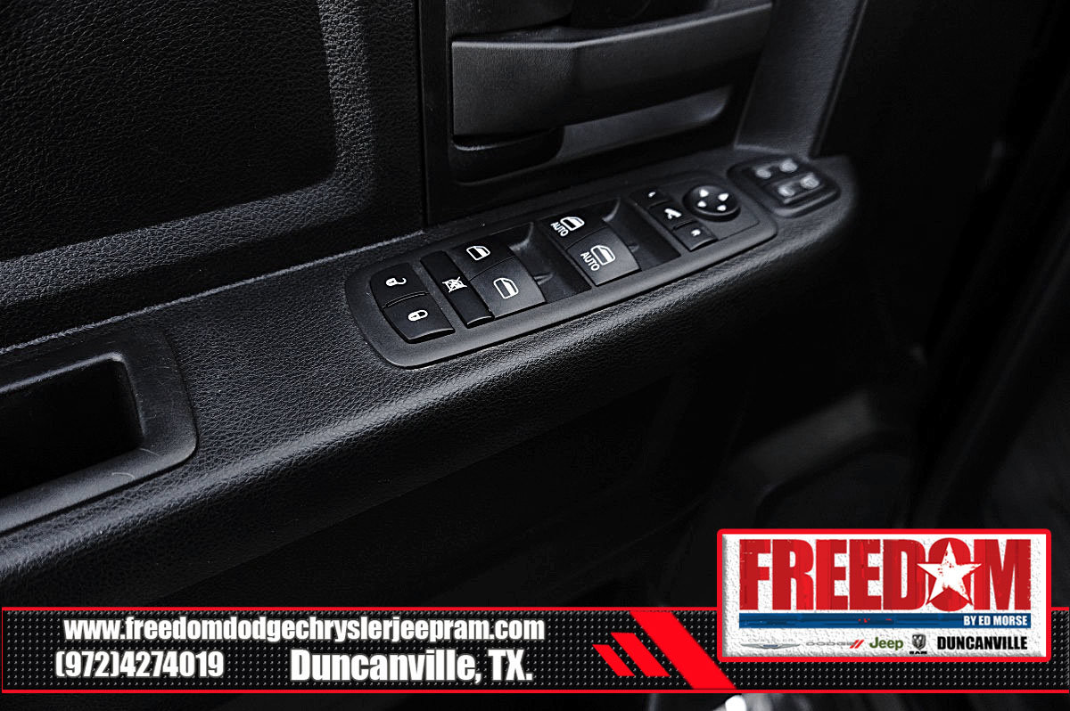 Used 2024 RAM 3500 Tradesman w/ Chrome Appearance Group AWD/4WD image 38