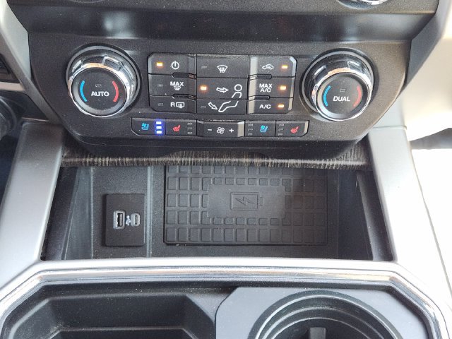Used 2021 Ford F250 Lariat w/ Lariat Ultimate Package AWD/4WD image 22