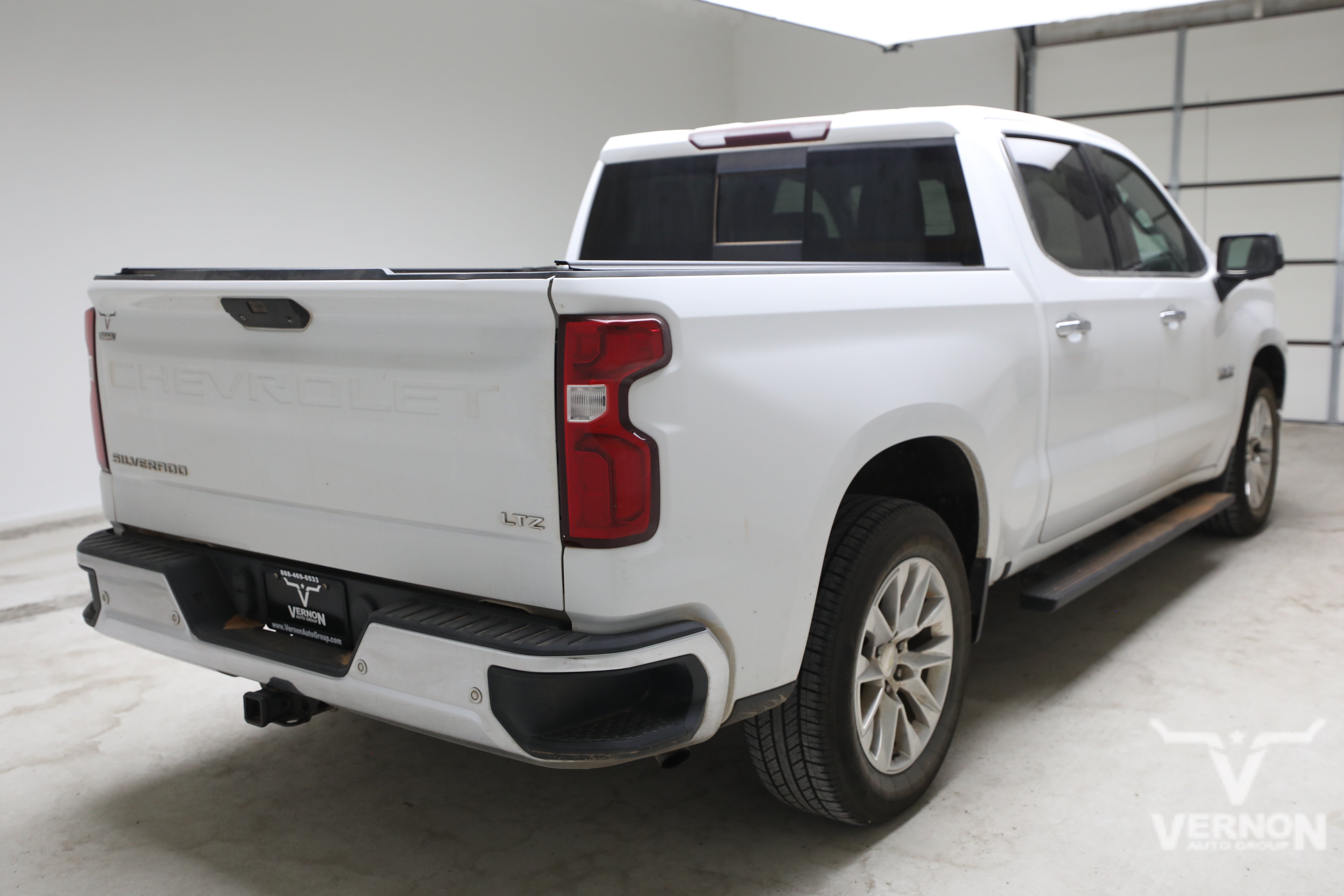 Used 2019 Chevrolet Silverado 1500 LTZ w/ LTZ Texas Edition RWD image 4