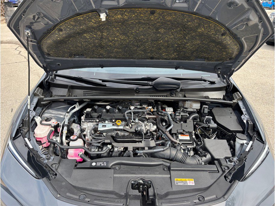 Used 2024 Toyota Prius XLE FWD image 46