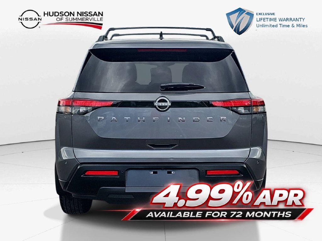Used 2026 Nissan Pathfinder SV FWD image 8