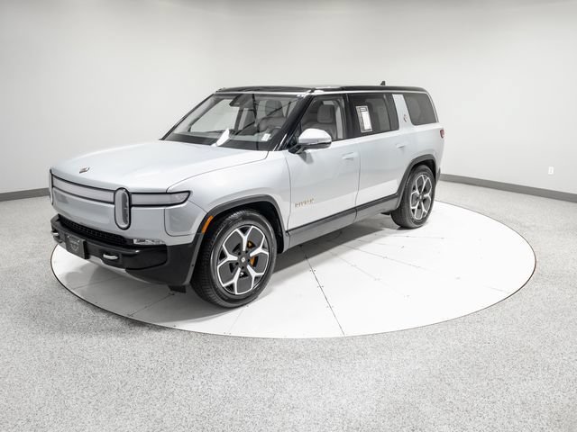 Used 2023 Rivian R1S Adventure Quad AWD/4WD image 38
